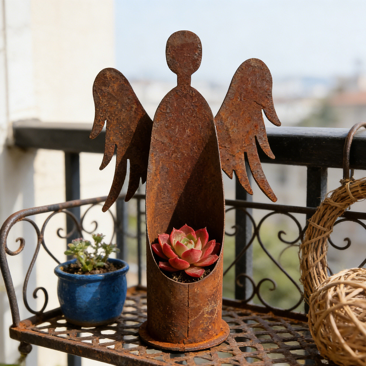 1Pc Iron Garden Sculpture, Vin - đánh giá và giá Outdoor Furniture Iron